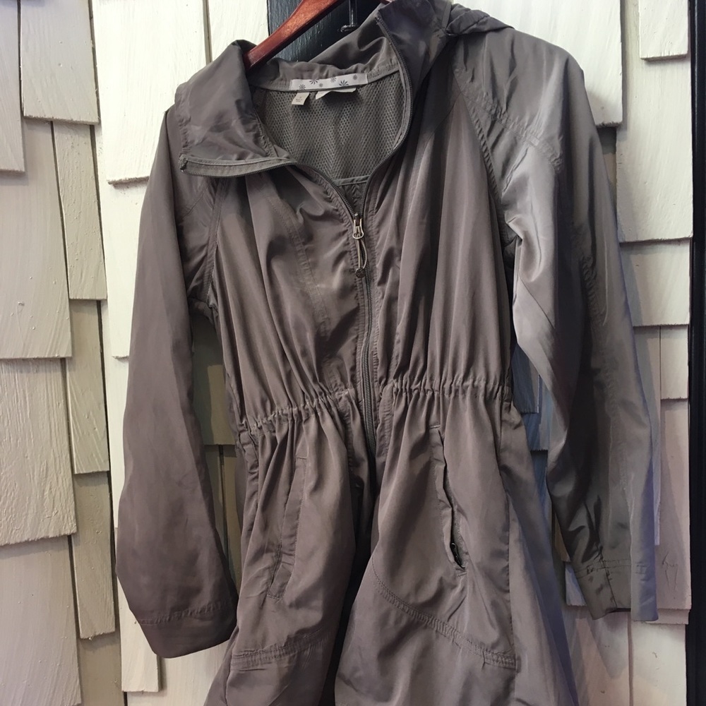 Athleta Drippity Rain Coat